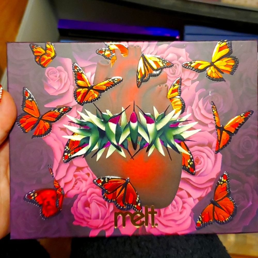 MELT COSMETICS AMOR Y MARIPOSAS PRESSED PIGMENT PALETTE
